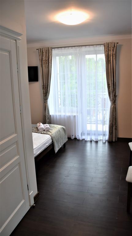 Willa Rozana - Apartamenty I Pokoje Goscinne Sandomierz Exterior foto