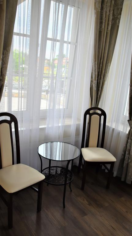 Willa Rozana - Apartamenty I Pokoje Goscinne Sandomierz Exterior foto
