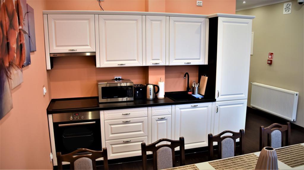 Willa Rozana - Apartamenty I Pokoje Goscinne Sandomierz Exterior foto