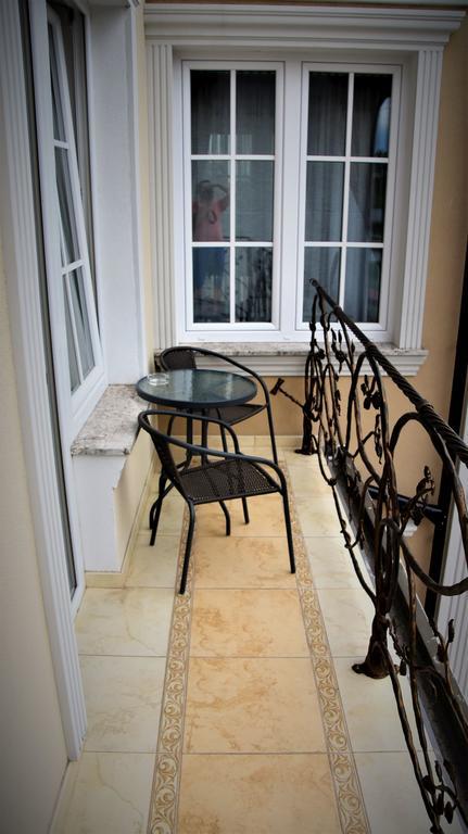 Willa Rozana - Apartamenty I Pokoje Goscinne Sandomierz Exterior foto