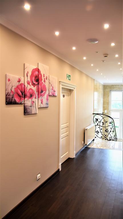 Willa Rozana - Apartamenty I Pokoje Goscinne Sandomierz Exterior foto